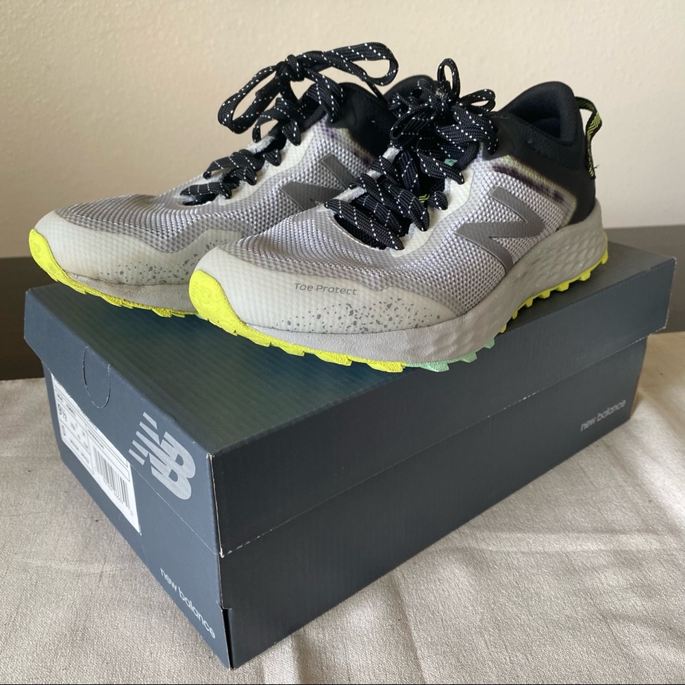 SOLD New Balance Women’s Fresh Foam Wide 7.5